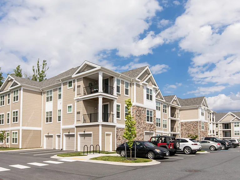 Apartments at Charlestown Crossing — Photo 25