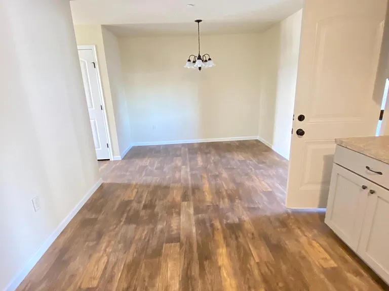 20 Skip Ln — Photo 5