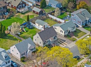 76 Blakeley St, Lynn, MA 01905