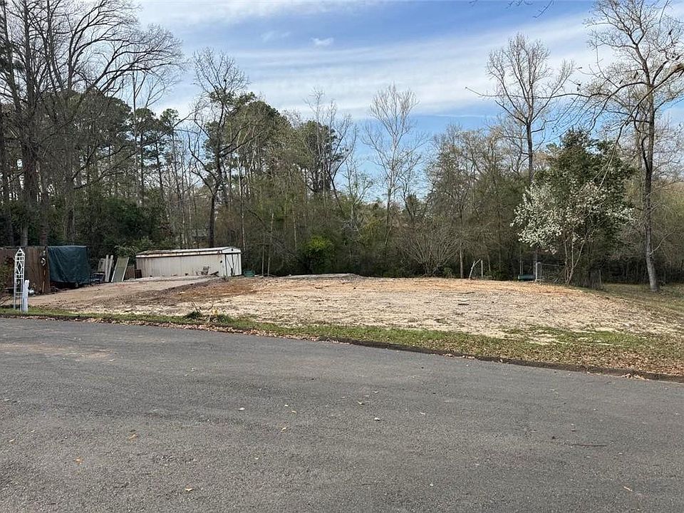 1st image of 2748 Hills Rd