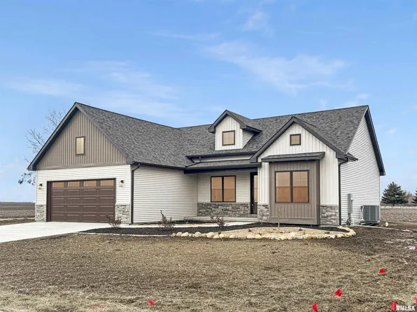 625 W North St, Mount Sterling, IL 62353