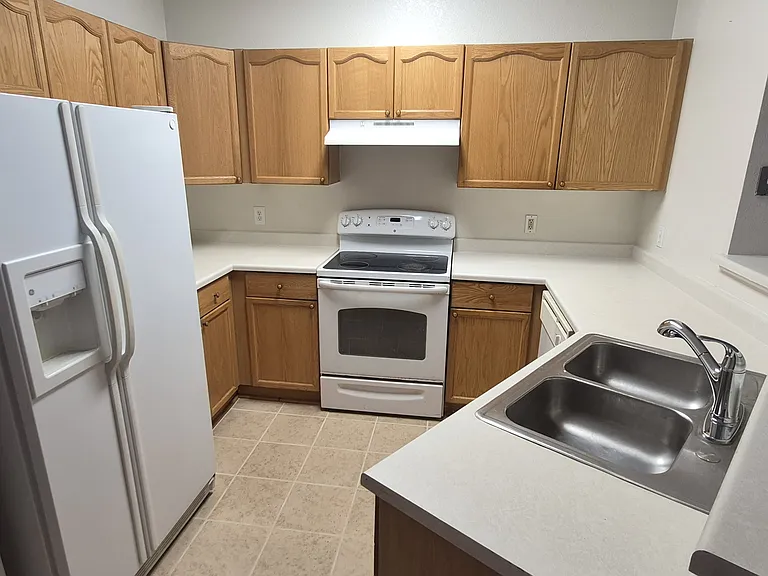 9692 W Coco Cir #105 — Photo 15