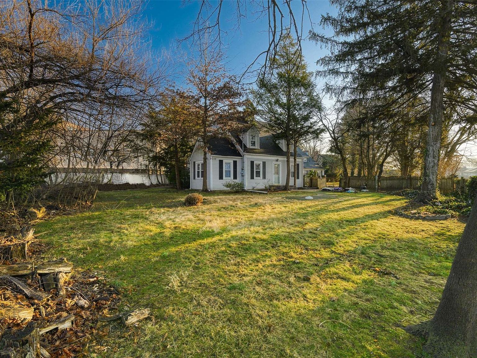 223 Locust Street, West Hempstead, NY 11552 Zillow