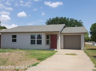 1038 Todd Ln, San Angelo, TX 76903