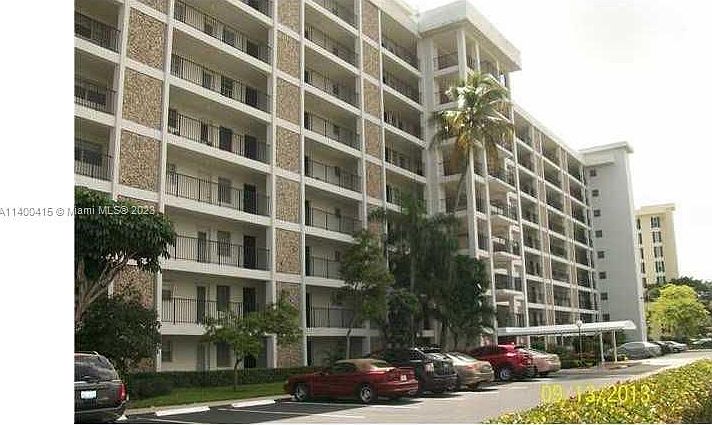 1st image of 3150 N Palm Aire Dr APT 402