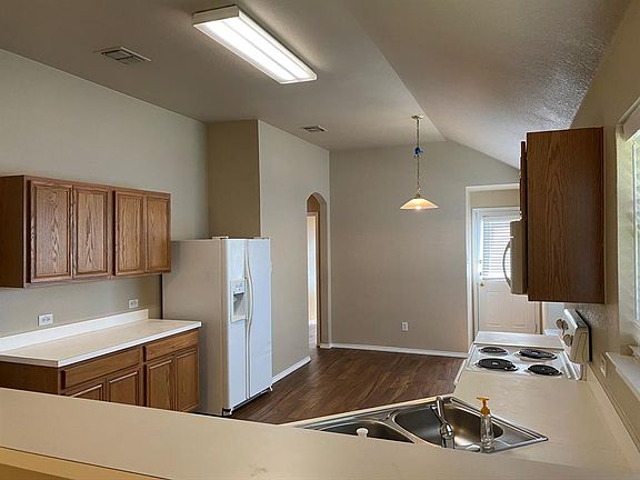 2nd image of 11749 Cottontail Dr