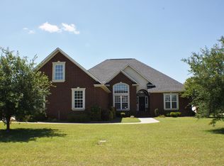 635 Breezy Bay Ln, Sumter, SC 29150