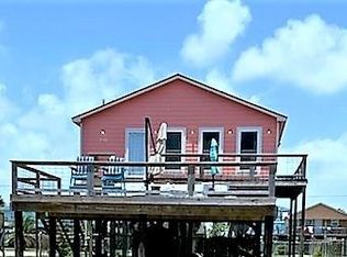 710 Seashell Dr, Freeport, TX 77541