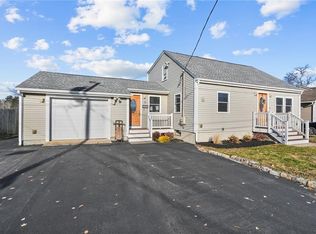 21 Clifton Ave, Coventry, RI 02816