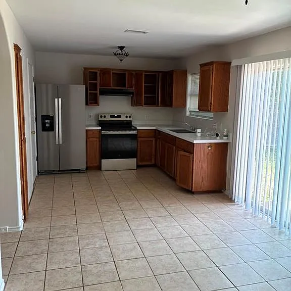 1803 Butkus Dr — Photo 3