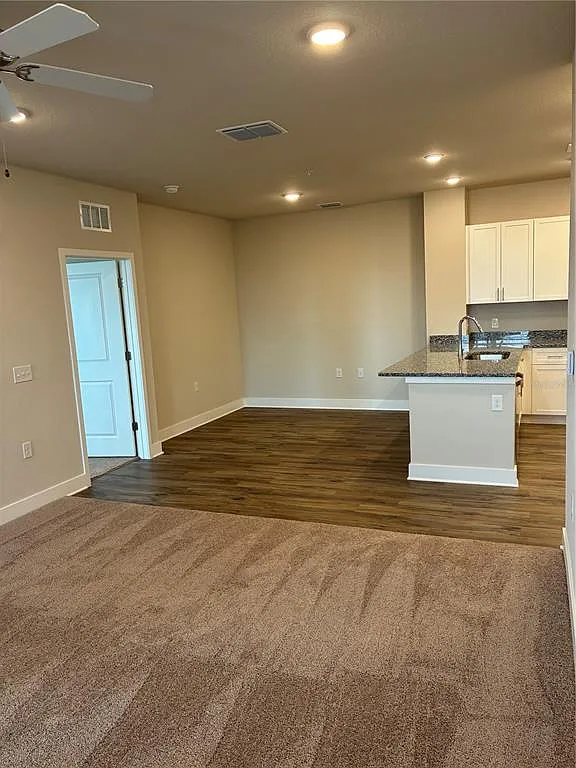 2 bed, 2.0 bath, 1305 sqft, $1,795 — Photo 4