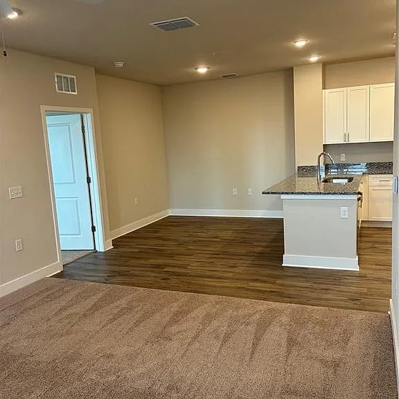 2280 Waterfall Ct #4-302 — Photo 4