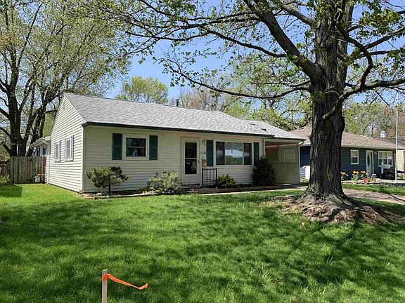 2nd image of 2536 Edgelea Dr