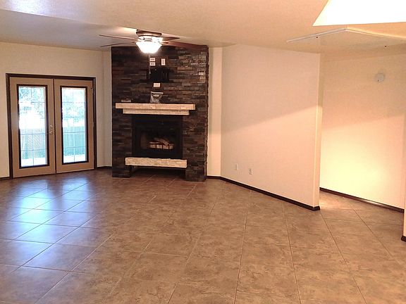 2nd image of 1352 E Highland Ave Unit 107