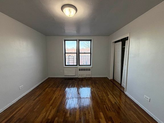 5th image of 1115 Willmohr St APT 4