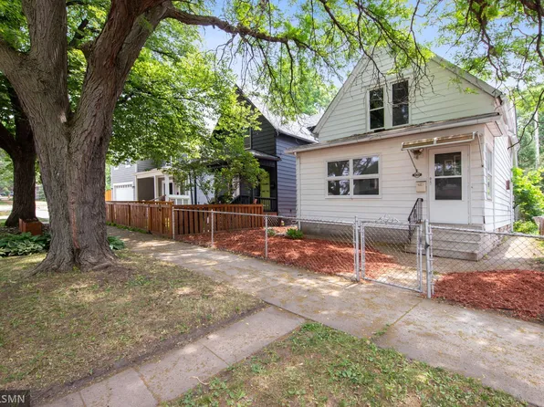 830 Carroll Ave, Saint Paul, MN 55104