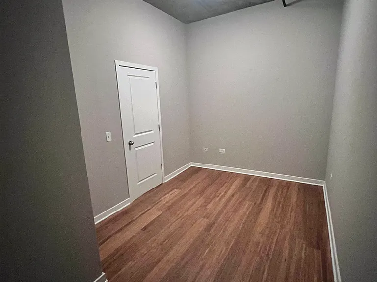 50 E 16th St #1209 — Photo 11