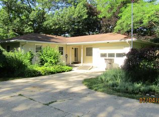 726 Spruce St, Olivet, MI