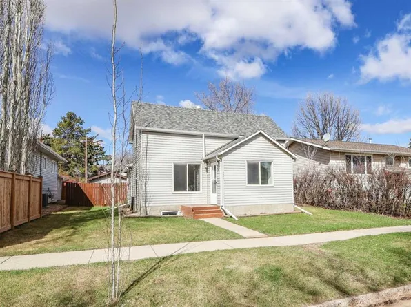 4904 E 47th St, Stettler, AB T0C 2L0