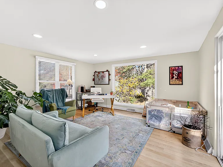 3310 W 74th Ter — Photo 19