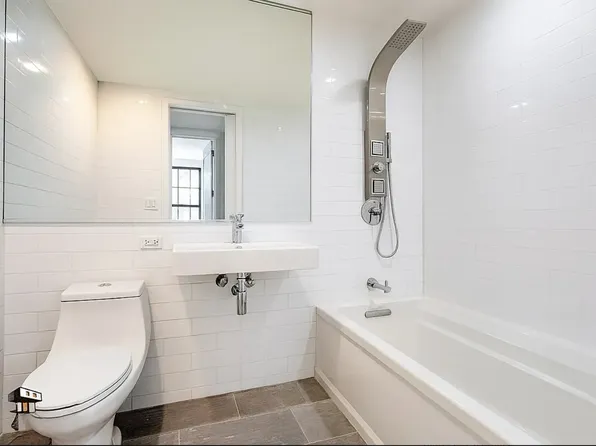 272 Leonard Street image 4 of 4