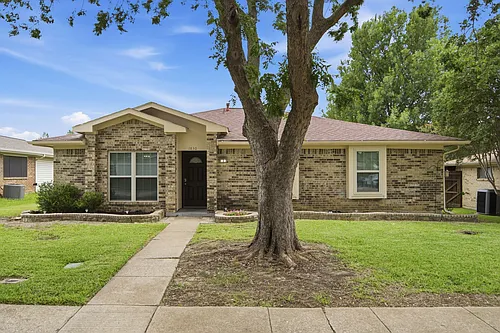 1830 Tiburon Bnd Photo 1