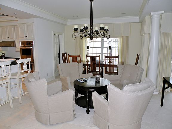 5th image of 100 Beachside Dr APT 301