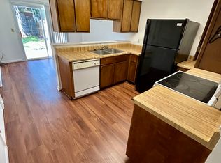 103 Wisteria Ct, Savannah, GA 31406