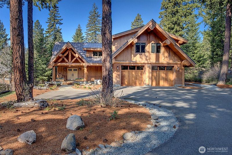3rd image of 51 Thimbleberry Court