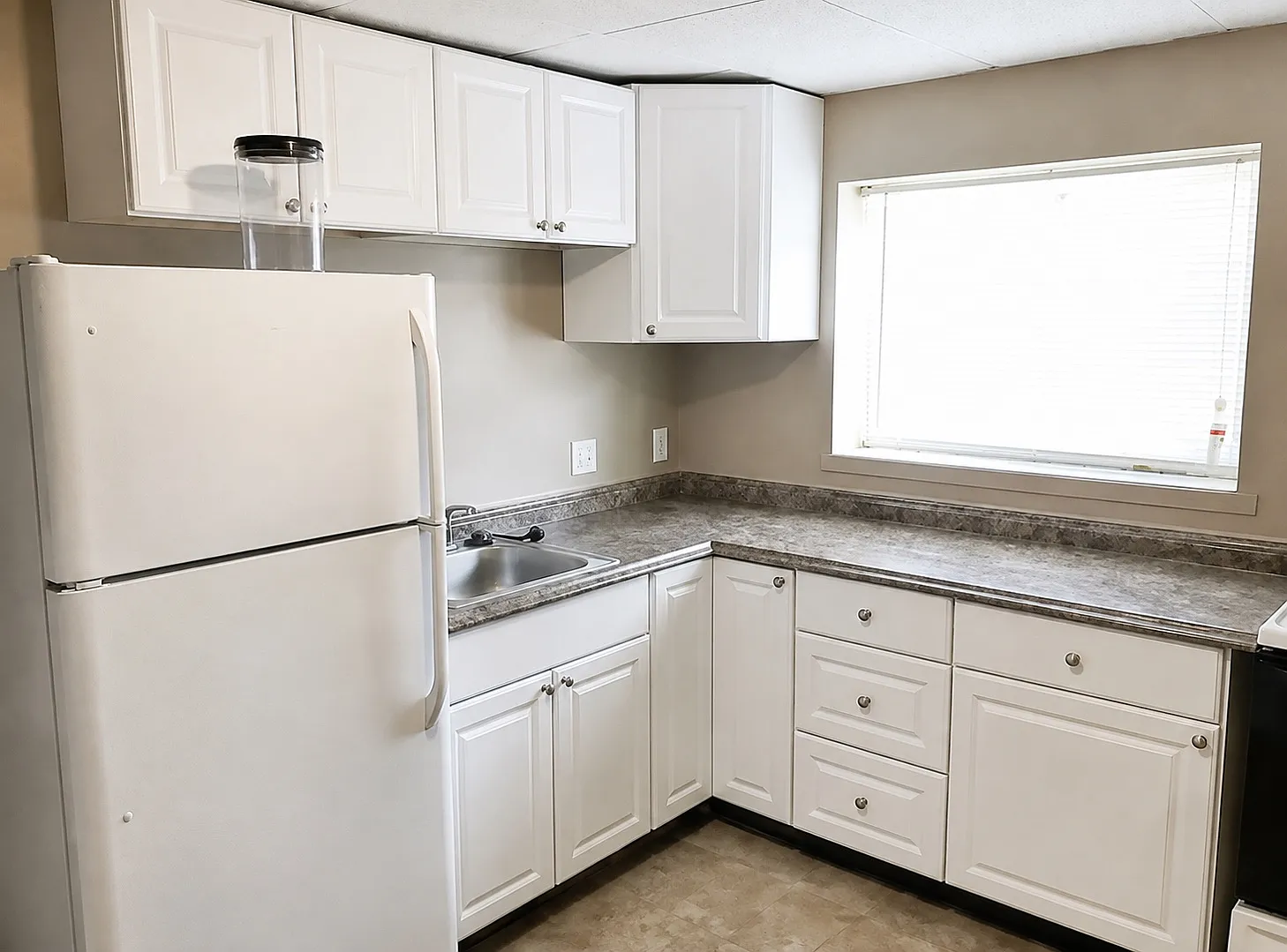 2 bed, 800 sqft, $2,350 — Photo 3