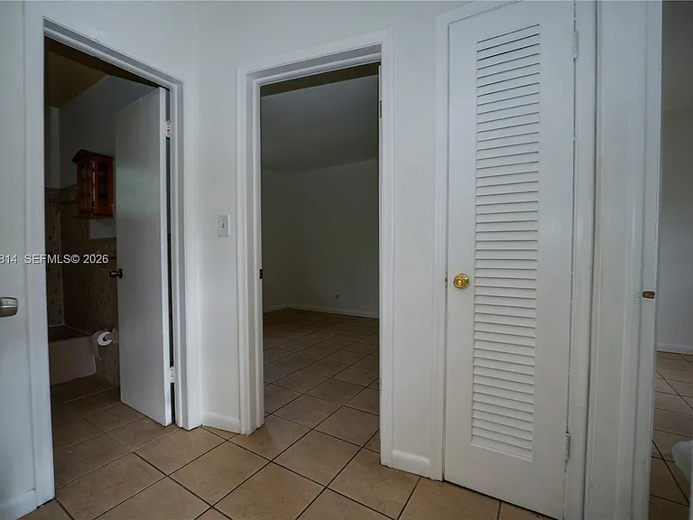 5825 Buchanan St #1 — Photo 11