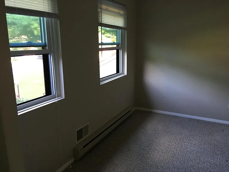 33 Pepperbush Pl — Photo 16