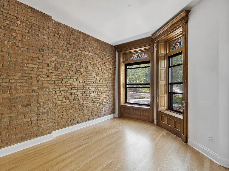 594 Mac Donough St #2 — Photo 2