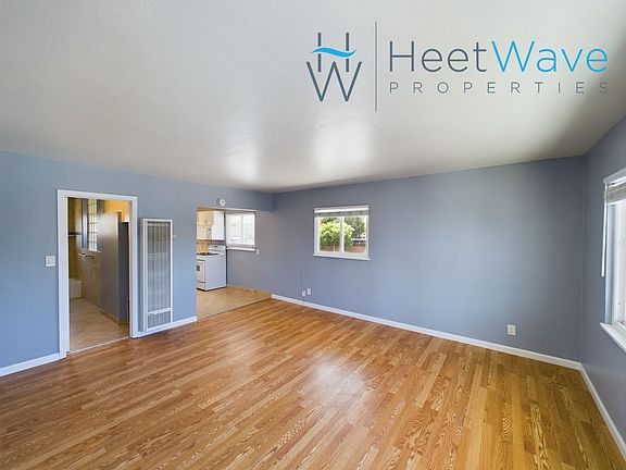 4th image of 4682-4692 W Point Loma Blvd #4692-G