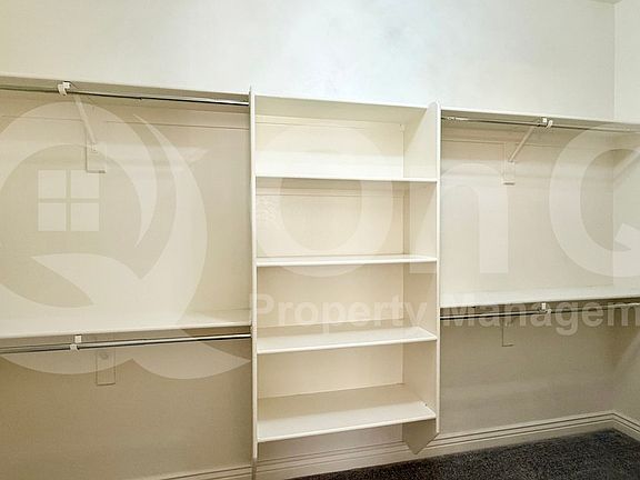 2nd image of 1455 E Lexington Ave