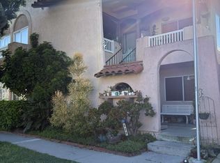 222 16th St APT B, Huntington Beach, CA 92648