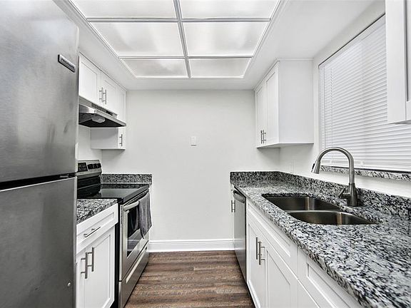 206 Tarpon Point, Tarpon Springs, FL 34689 | MLS #A4583218 | Zillow