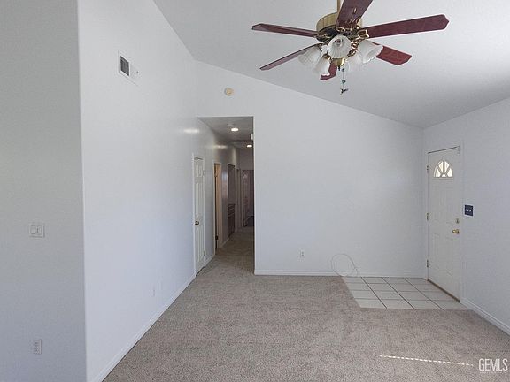 5th image of 5226 San Mateo Dr