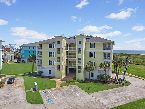 2nd image of 4241 Pointe West Dr Unit 103