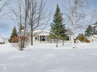 5927 Townsend Rd, Croswell, MI 48422