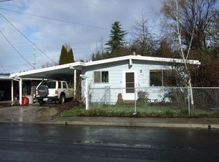 1638 N Davis St, Cornelius, OR 97113