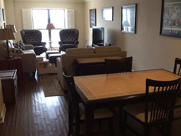 Dining area off of living room