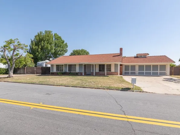 15640 Alvarado St, Lake Elsinore, CA 92530
