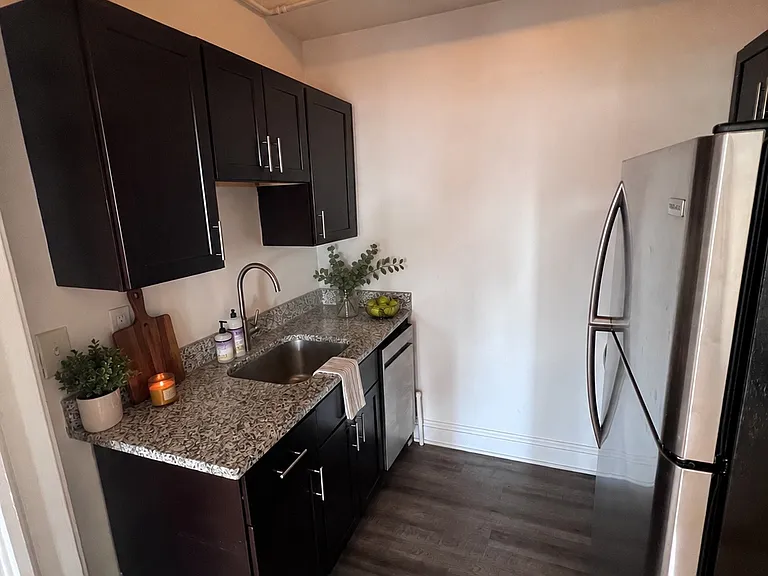 100 E Preston St #82 — Photo 2