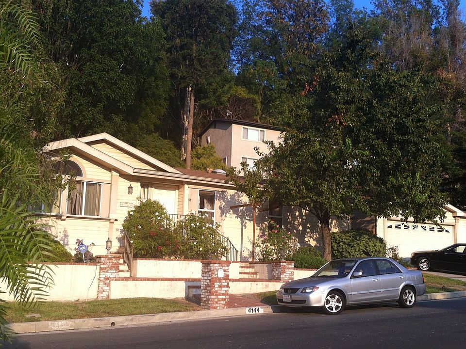 2nd image of 4144 Saugus Ave