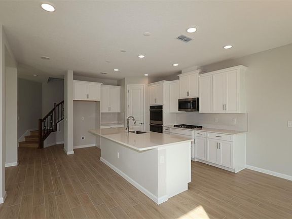 4th image of 5279 High Line Dr