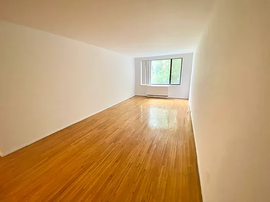 Rented by J PRESTON AND ASSOCIATES INC | media 1