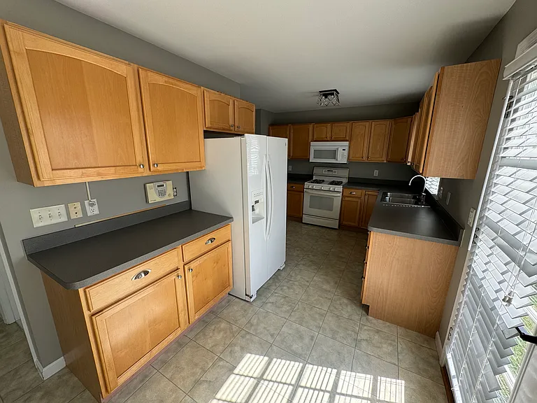 134 Knob Hill Way — Photo 12