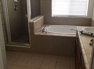 11825 I Ave, Hesperia, CA 92345
