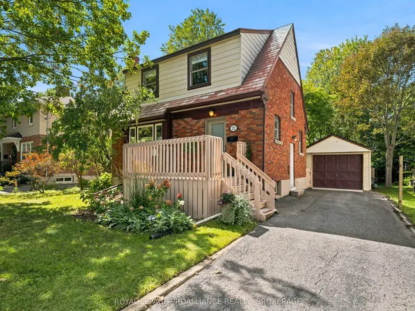 212 Westdale Ave, Kingston, ON K7L 4S5